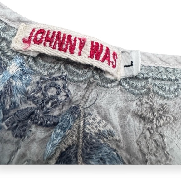 Johnny Was Light Gray Short Sleeve Embroidered Boho Tunic - Picture 3 of 7